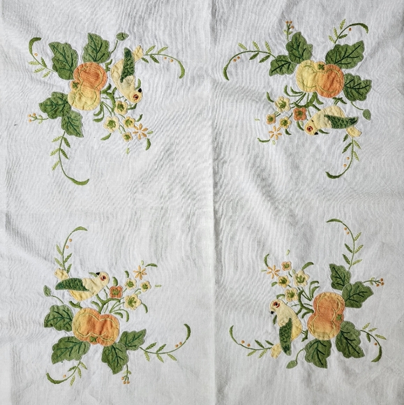 Vintage Pumpkin + Bird Embroidered Tablecloth - Picture 4 of 9